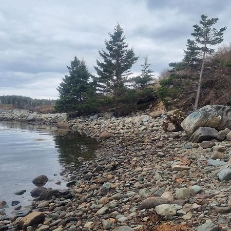 Oceanfront Apartments Port Dufferin Bagian luar foto