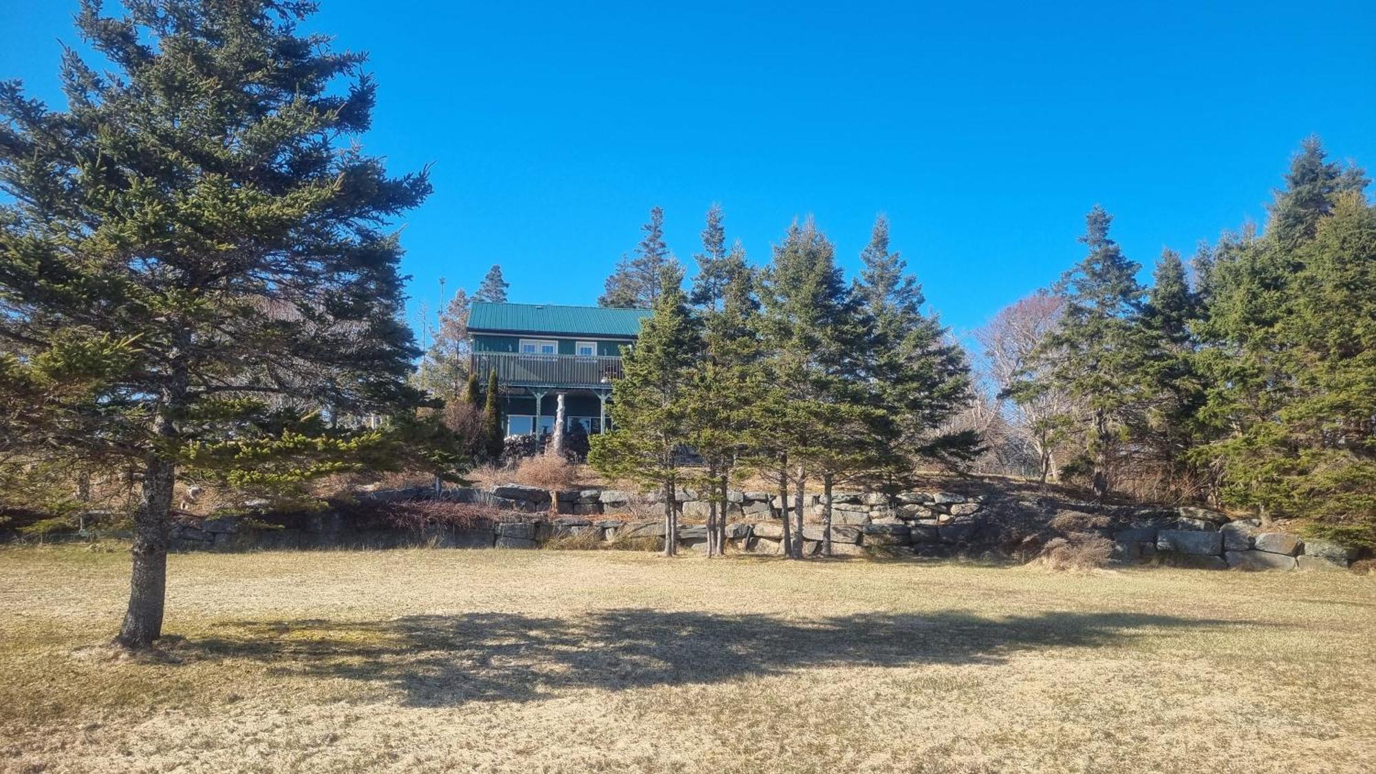 Oceanfront Apartments Port Dufferin Bagian luar foto