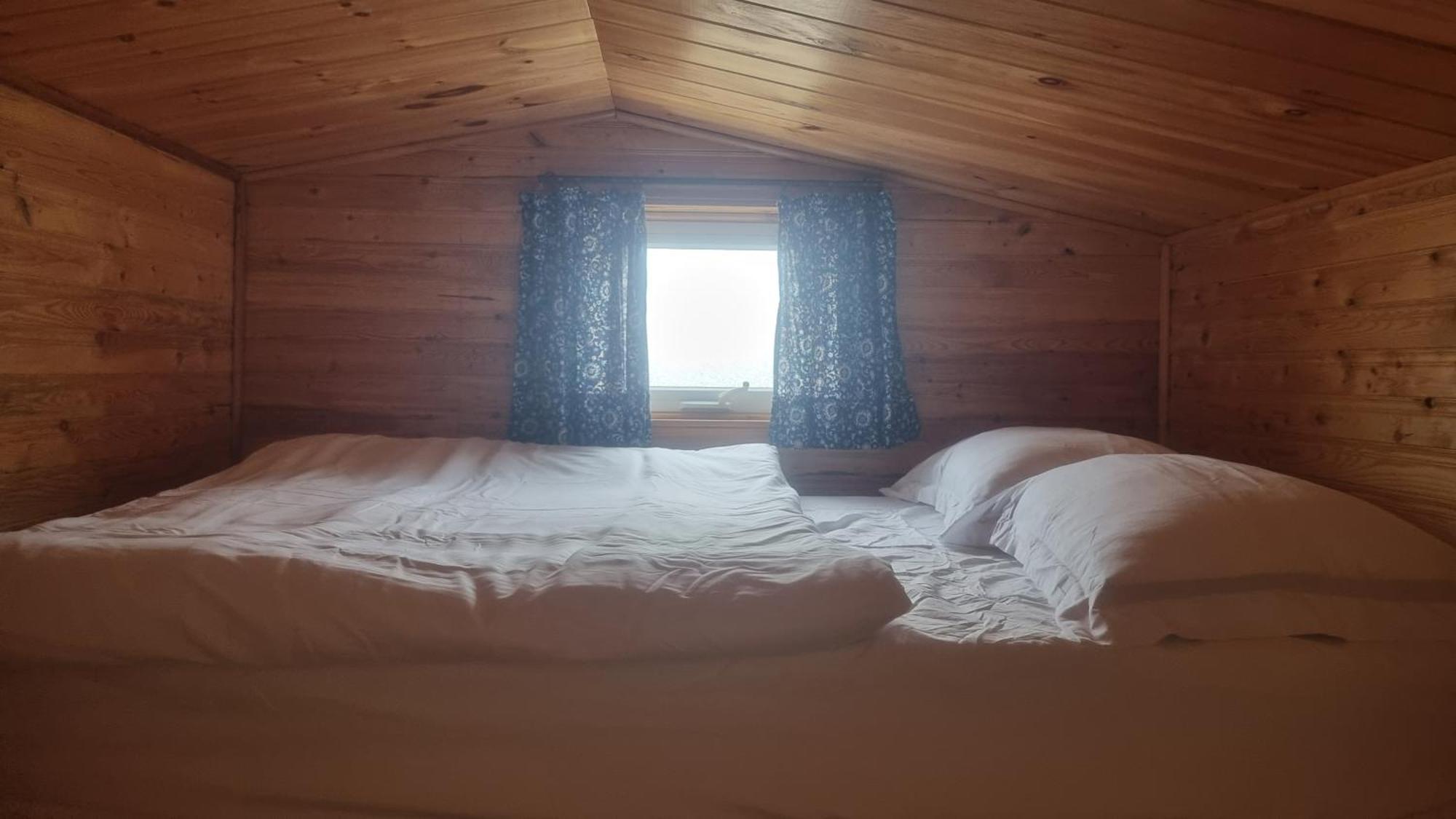 Oceanfront Apartments Port Dufferin Bagian luar foto
