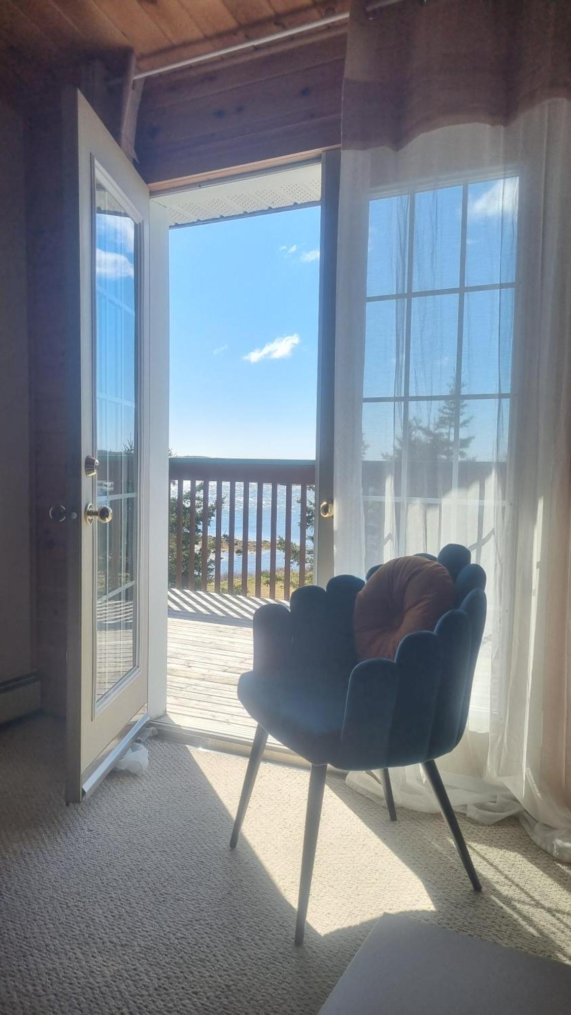 Oceanfront Apartments Port Dufferin Bagian luar foto